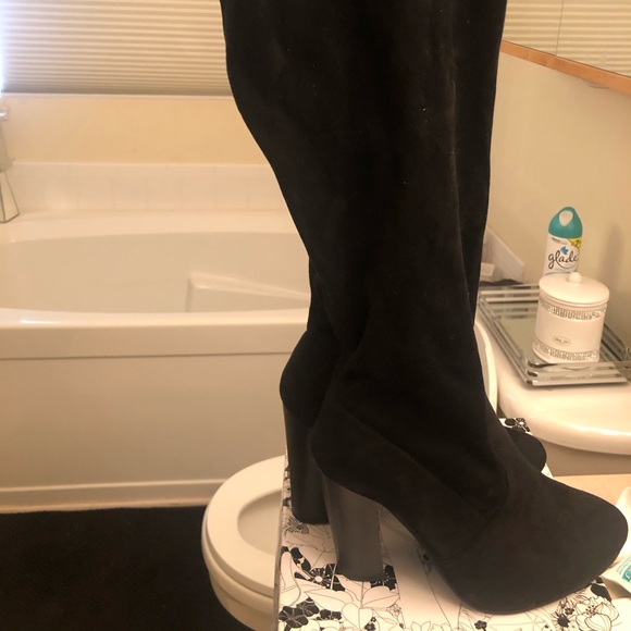Boots - Picture 1 of 2